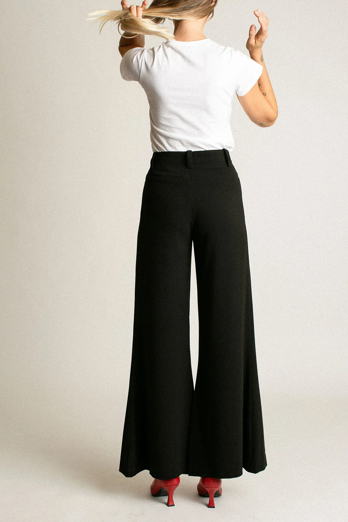 Black Drape Petiso Pant