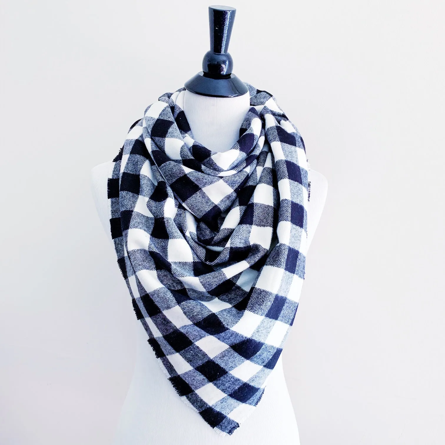 Blanket Scarf - Black/White Buffalo Plaid