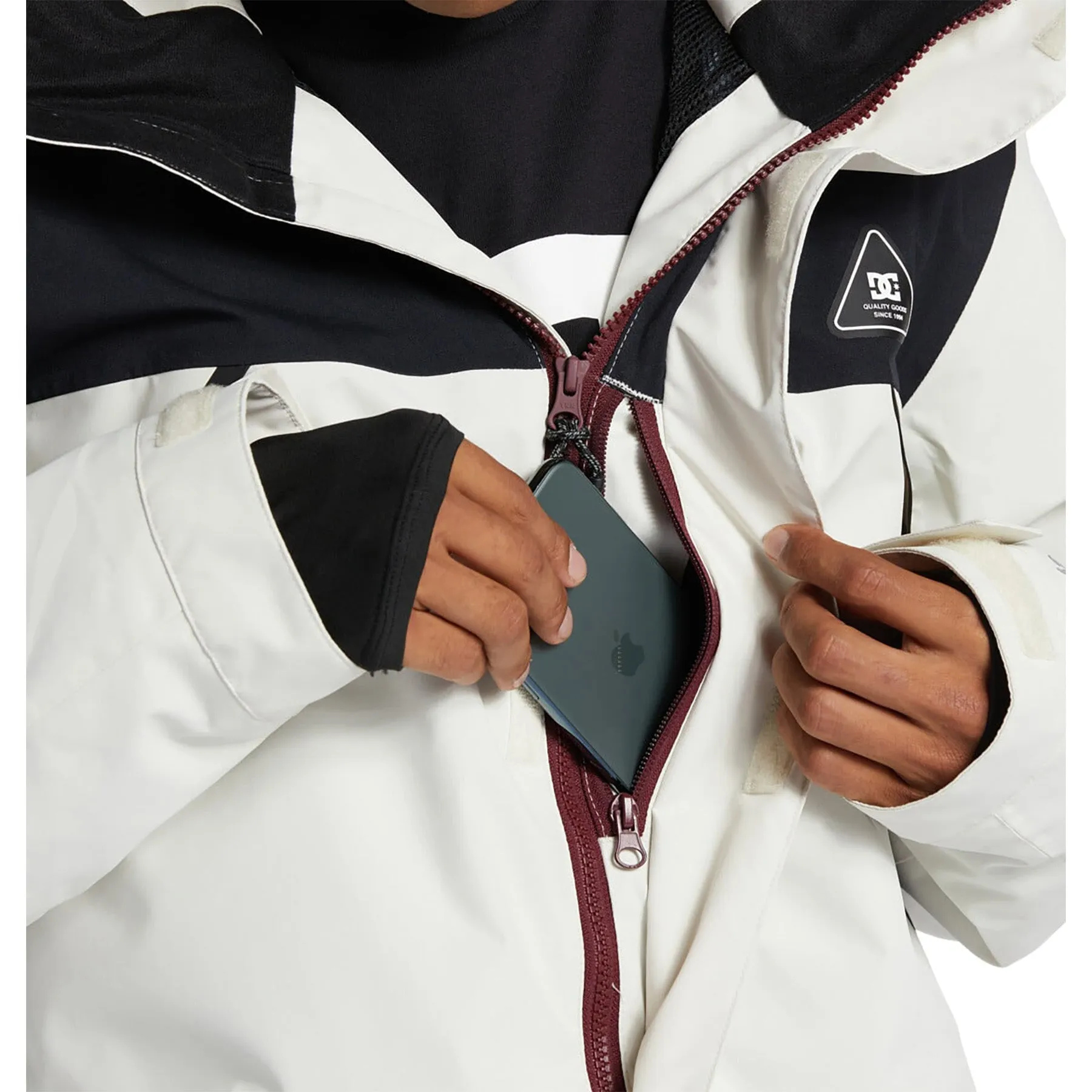 DC Command 45K Jacket 2024