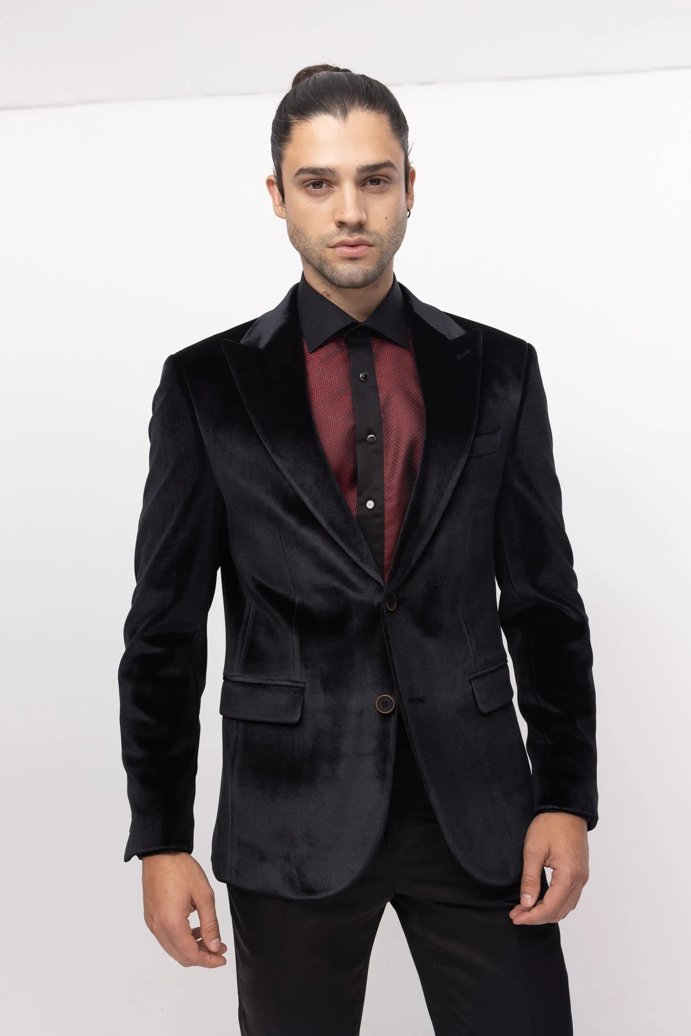 Dumond Peak Lapel Velvet Dinner Jacket - Black