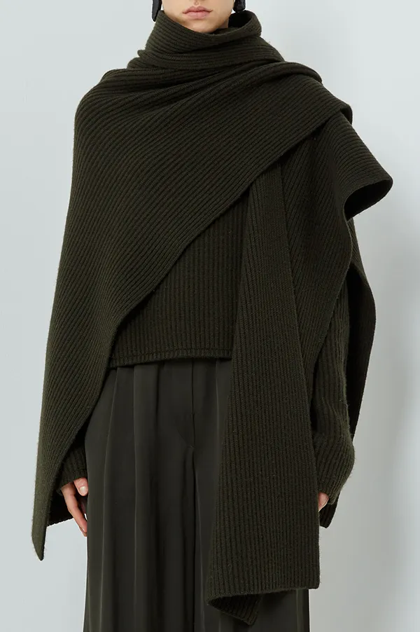 Karian Cape Scarf in Dark Moss (Sold Out)