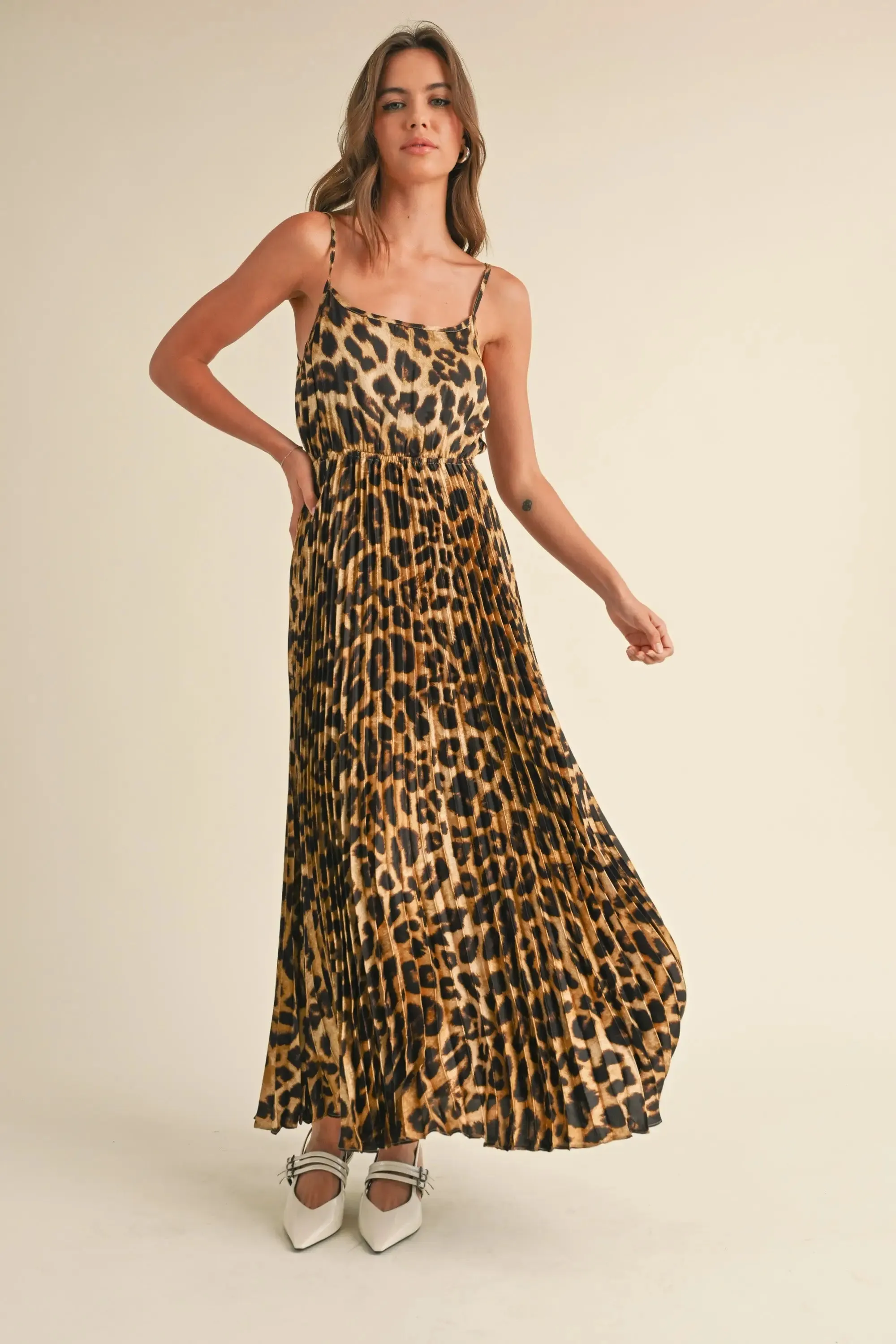 LEOPARD PRINT PLEATED DRESS