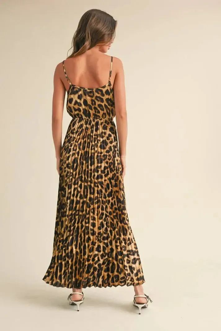 LEOPARD PRINT PLEATED DRESS