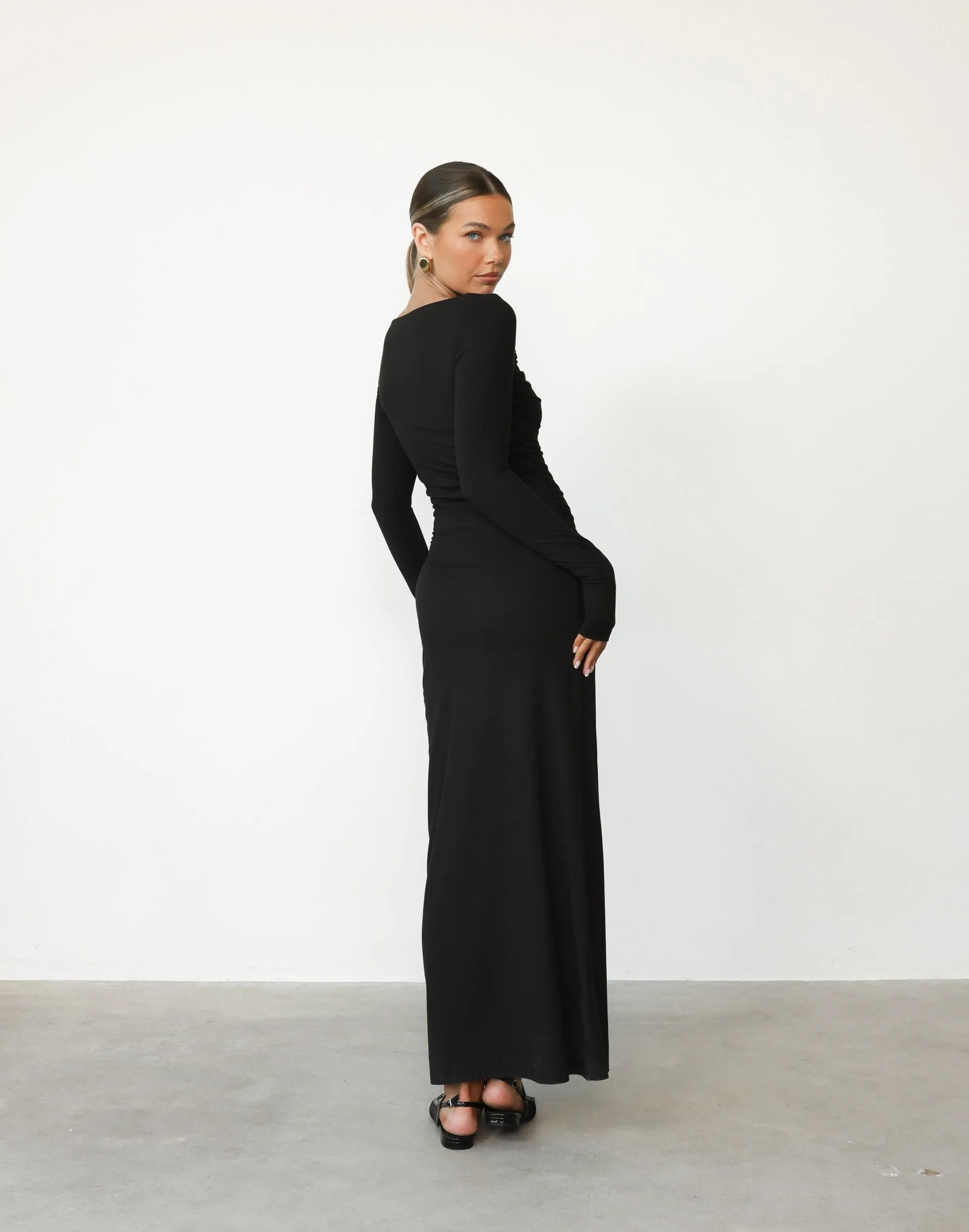 Natasha Maxi Dress (Black)