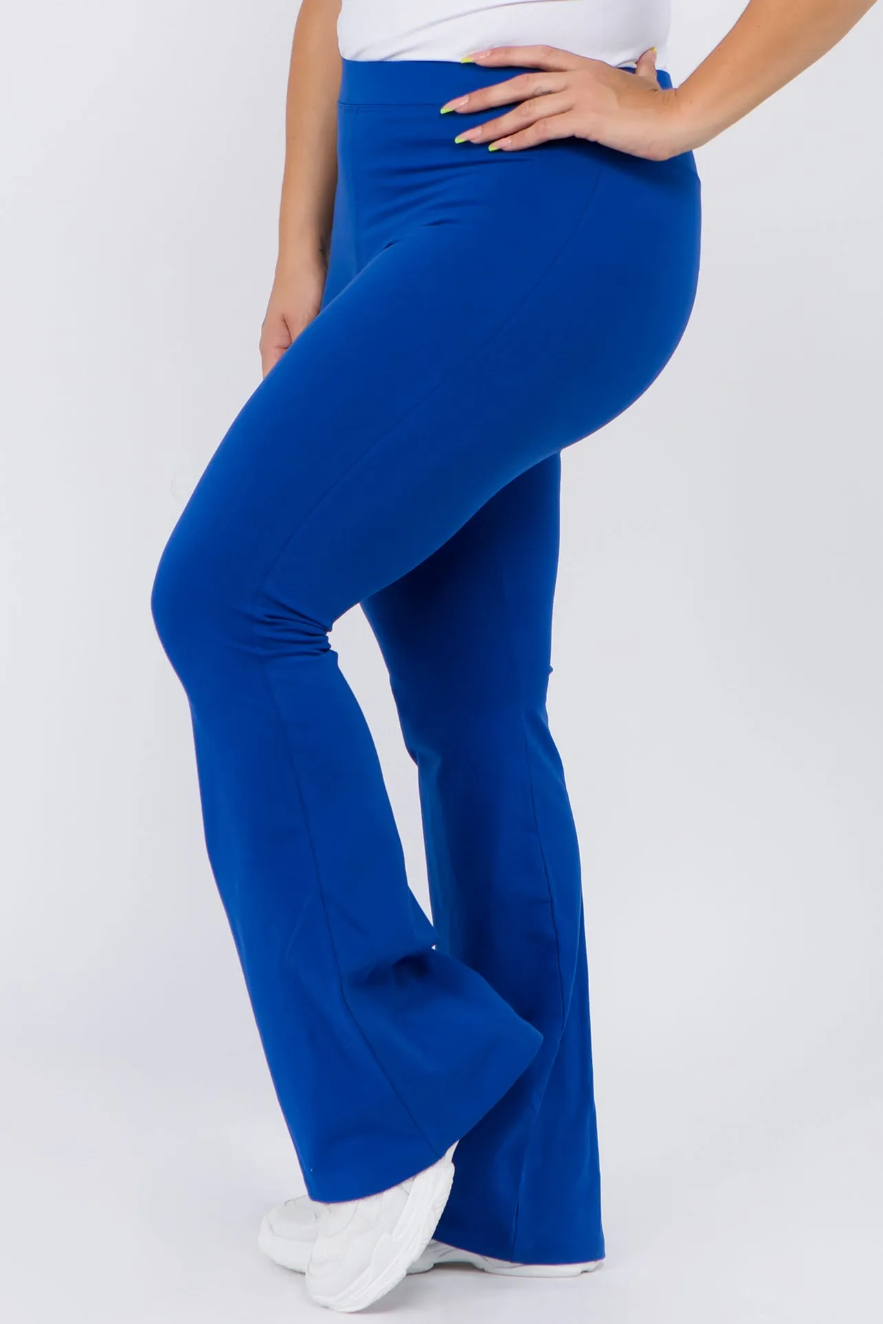 Plus Size Flared Out High Rise Leggings