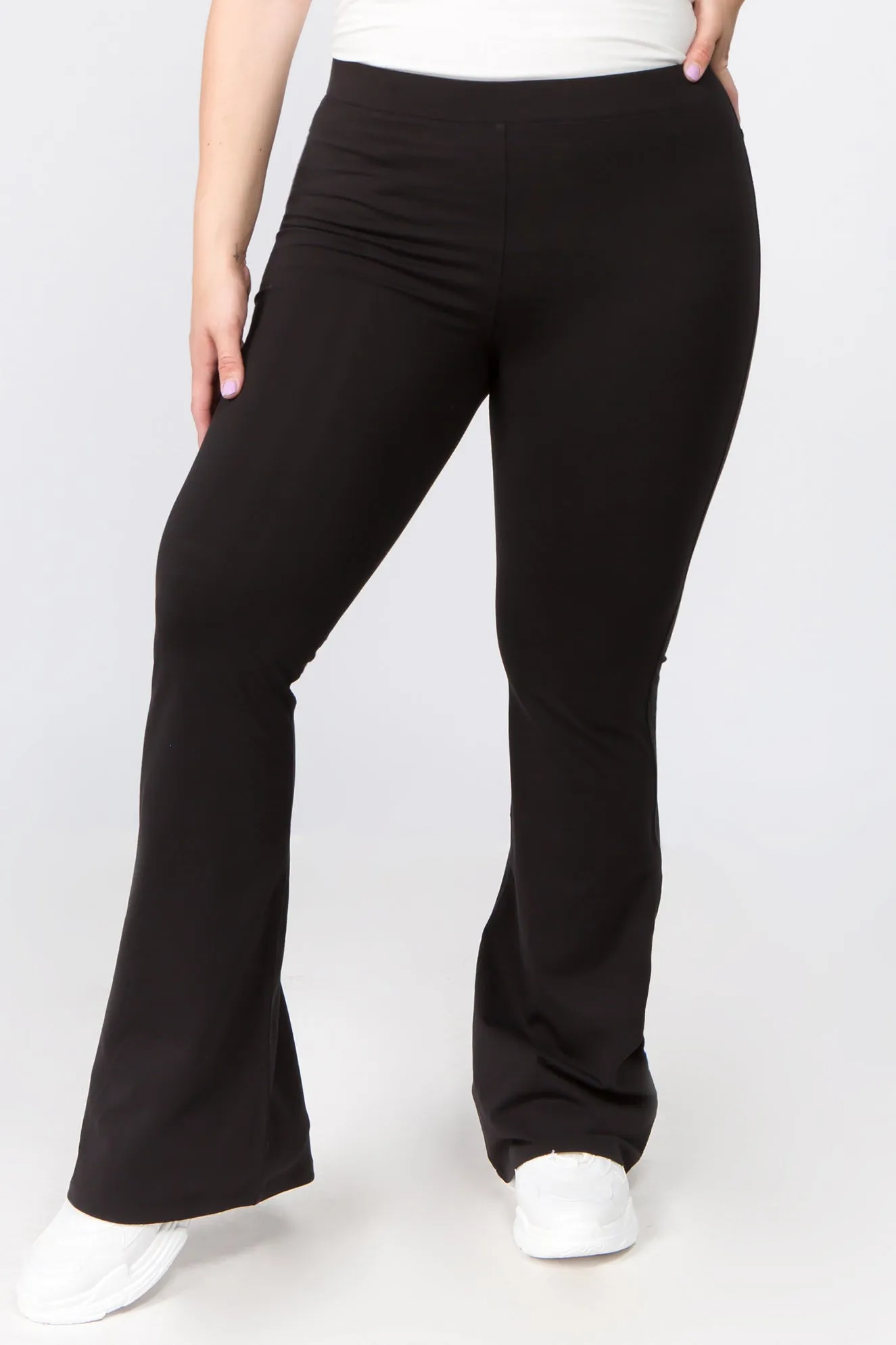 Plus Size Flared Out High Rise Leggings