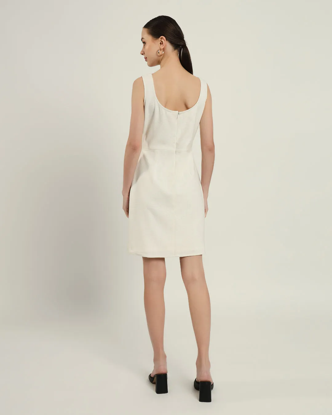 The Cannes Daisy White Linen Dress