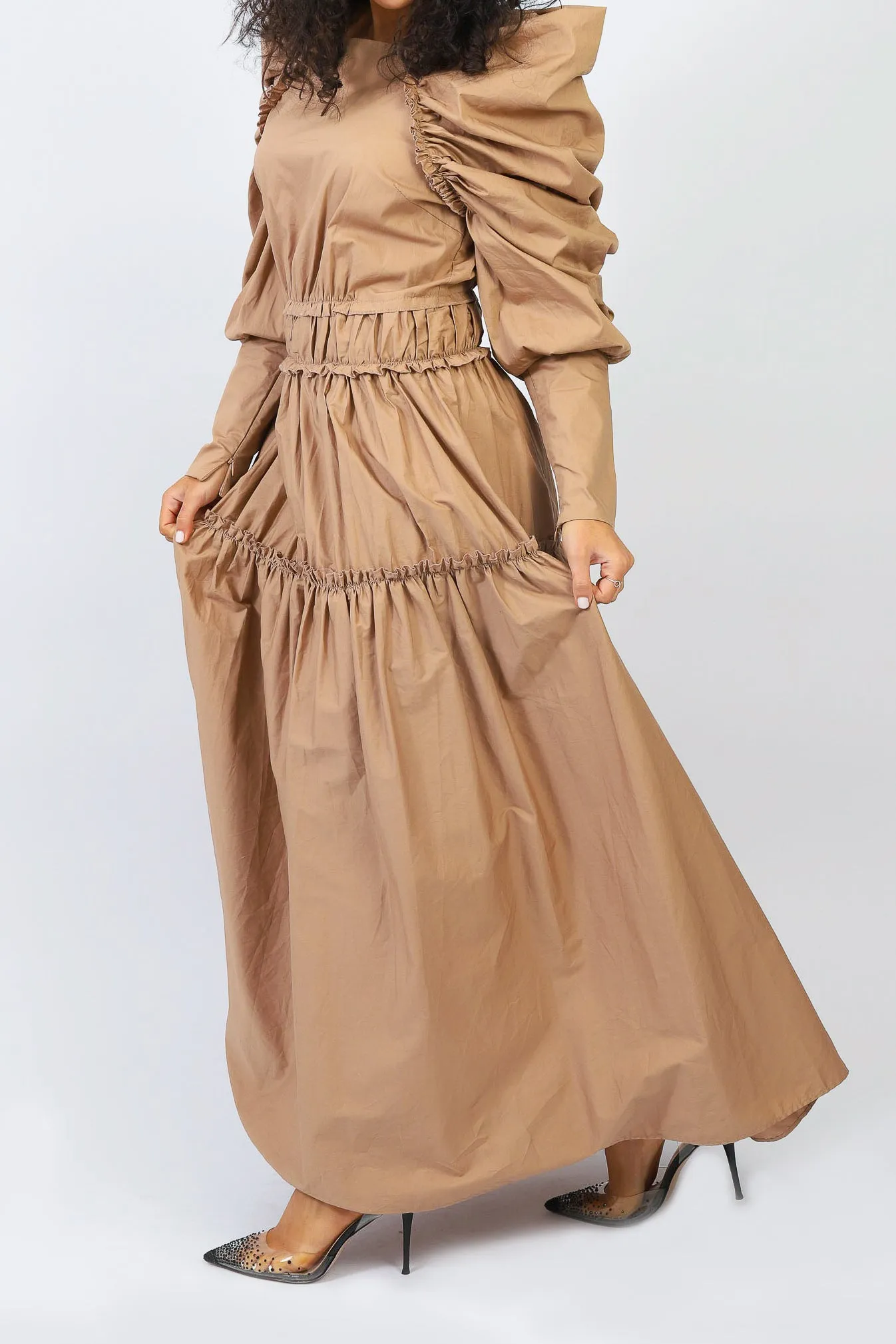 Voluminous Detailed Maxi Dress