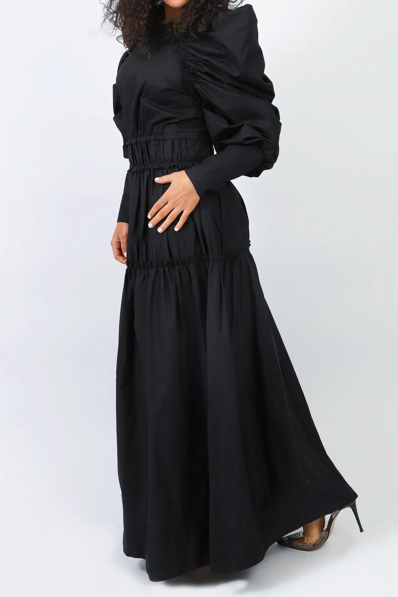 Voluminous Detailed Maxi Dress